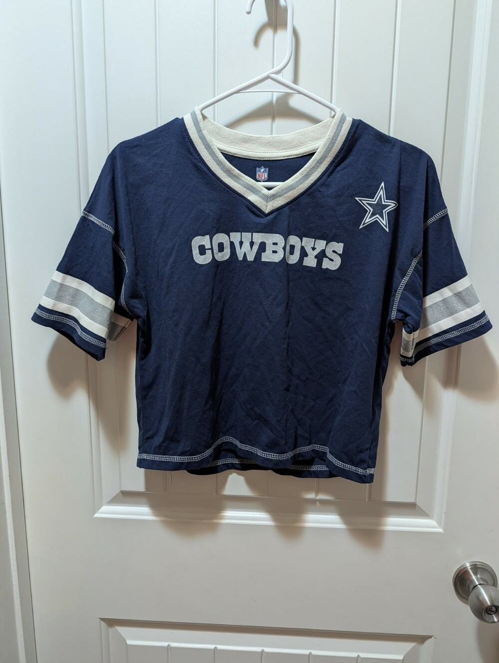 Dallas Cowboys NFL Women's Blue V-Neck Shirt Size M GameDay Party